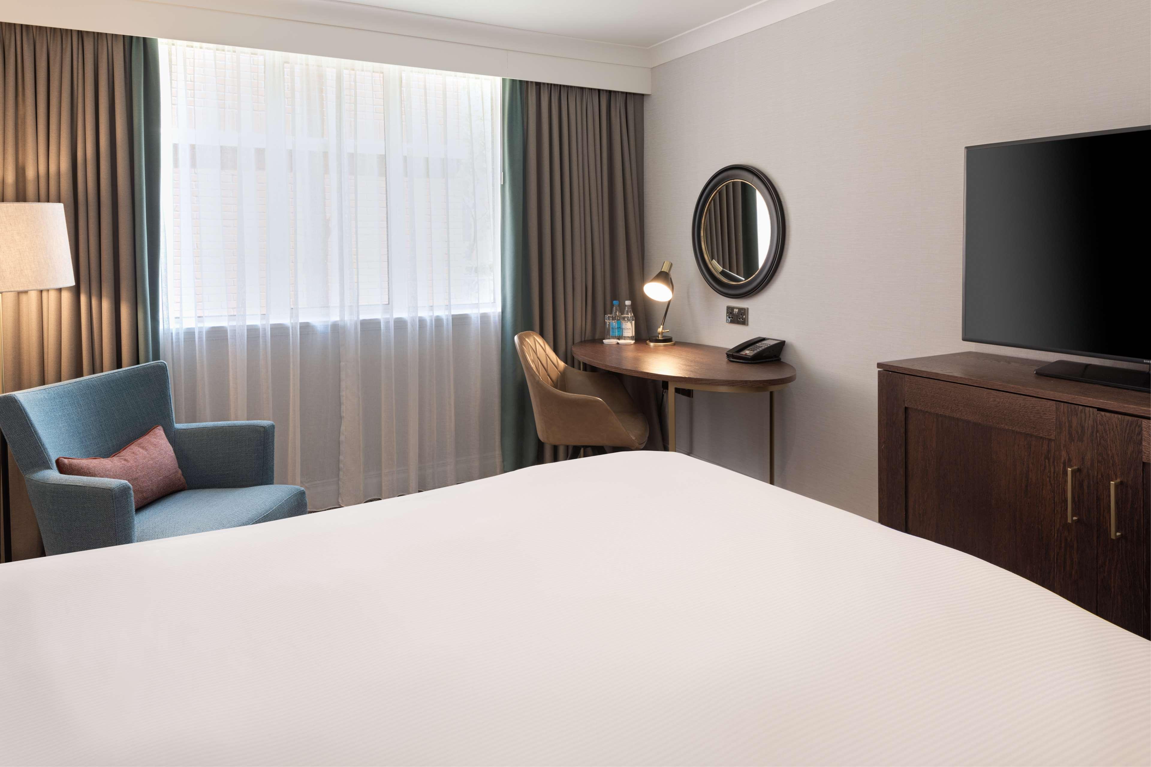 Doubletree By Hilton St. Anne's Manor 4* Bracknell